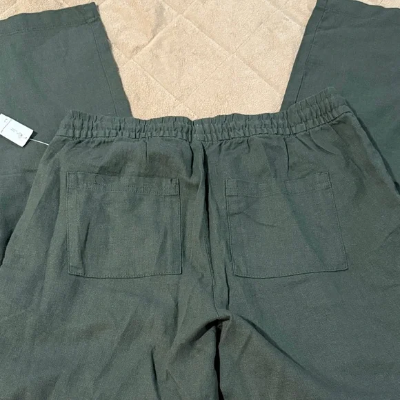 Old Navy Dark Green Casual Pants - Picture 3 of 4